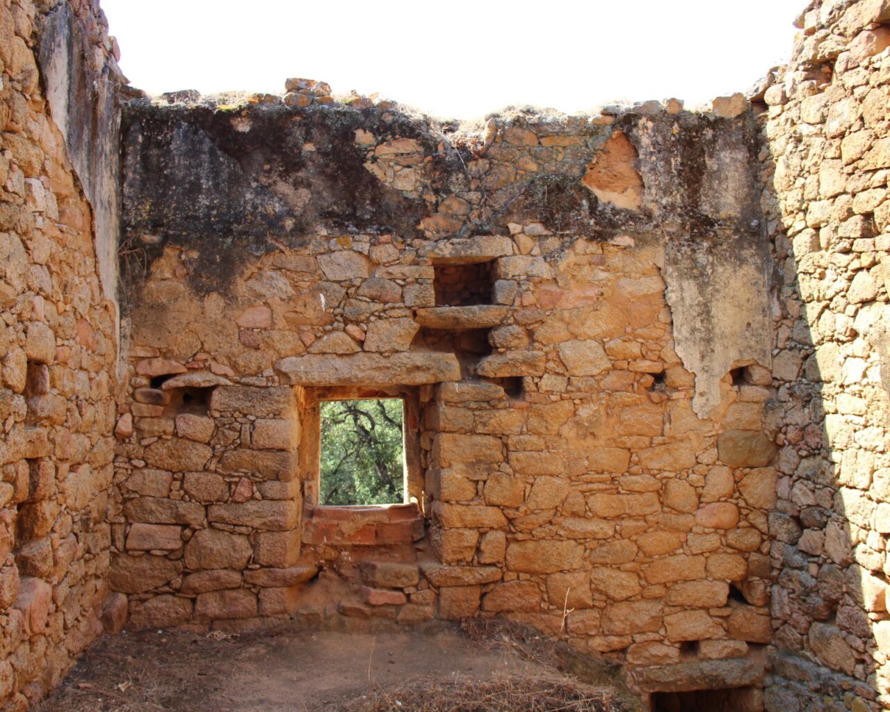 11 Les ruines de l'ancien moulin de Fica