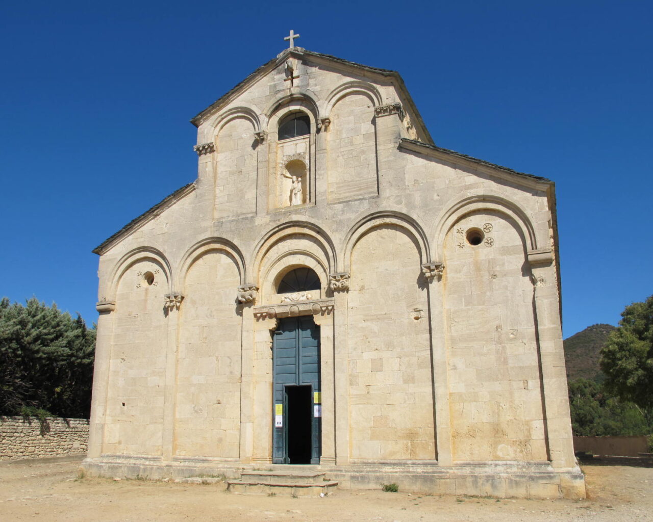 08 La cathedrale Santa Maria Assunta du Nebbiu