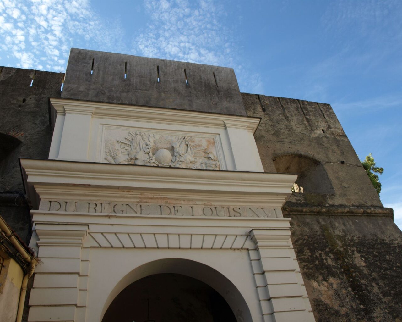 16 Les remparts de la citadelle de Bastia