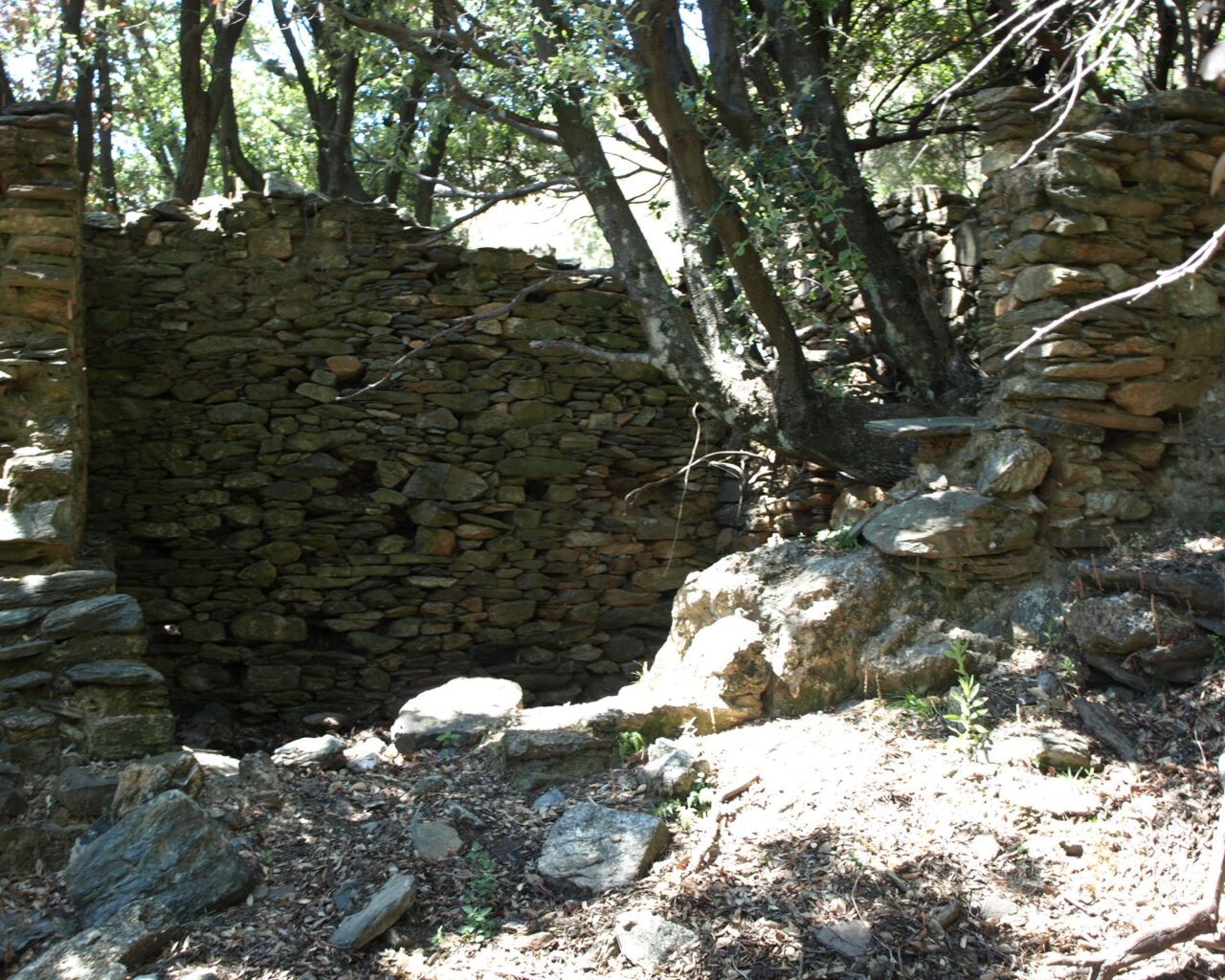 20 Les bergeries ruinees de Scala Brocciu