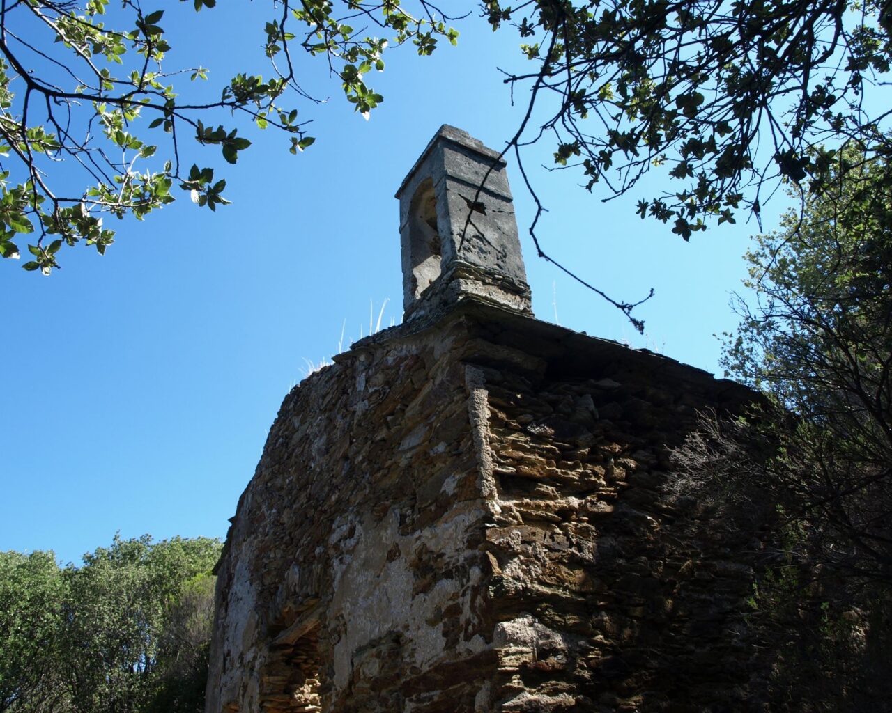 24 Ancienne chapelle ruinee