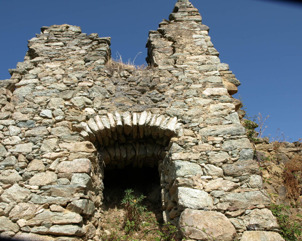 06 Les ruines du village de Casenove