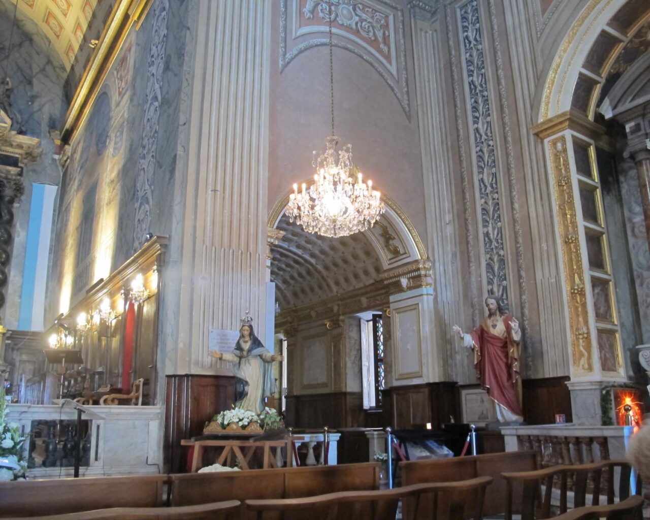 02 Intérieur de la cathédrale Sta Maria Assunta d'Ajaccio