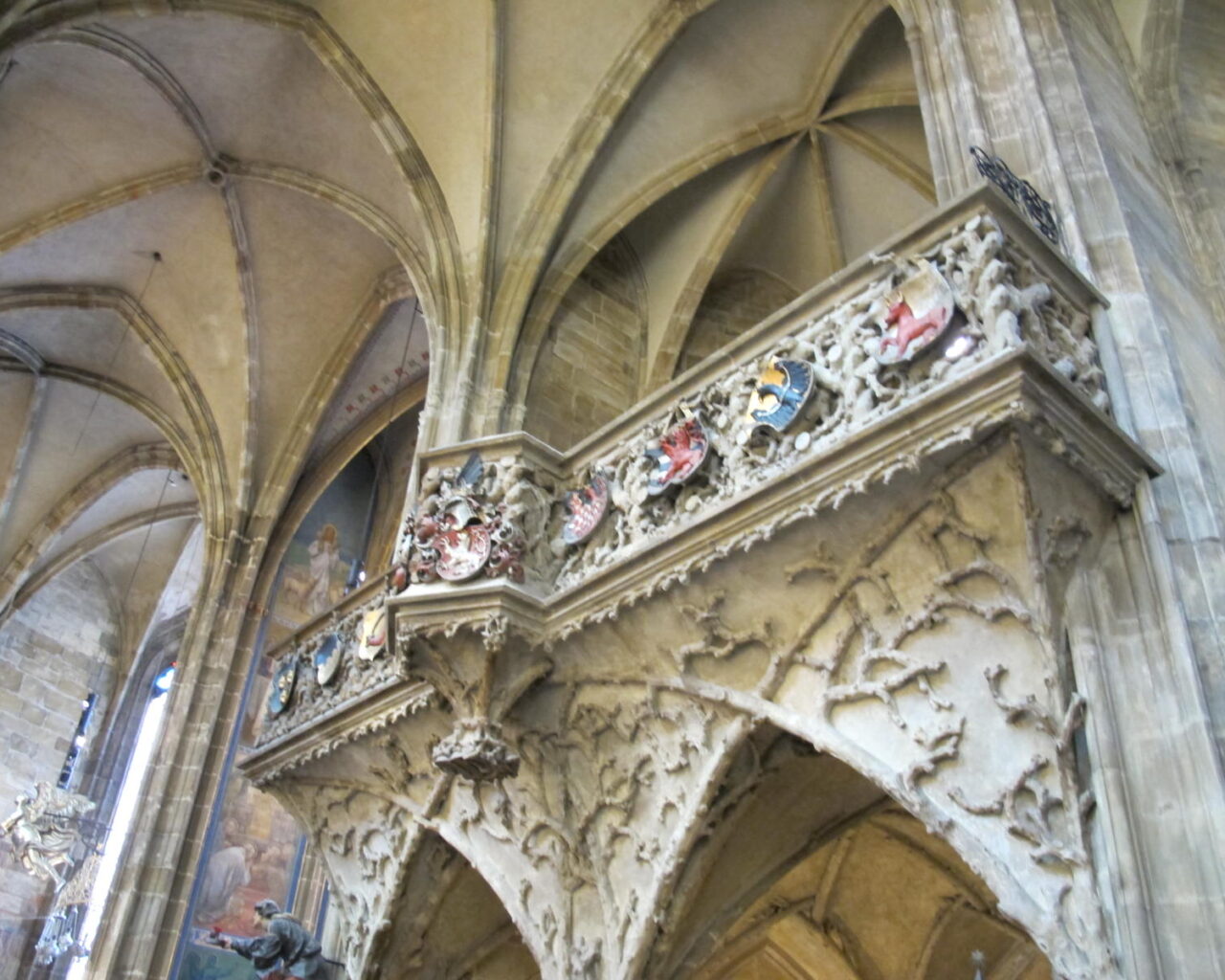 08 La cathédrale St Guy avec un mélange style gothique et baroque