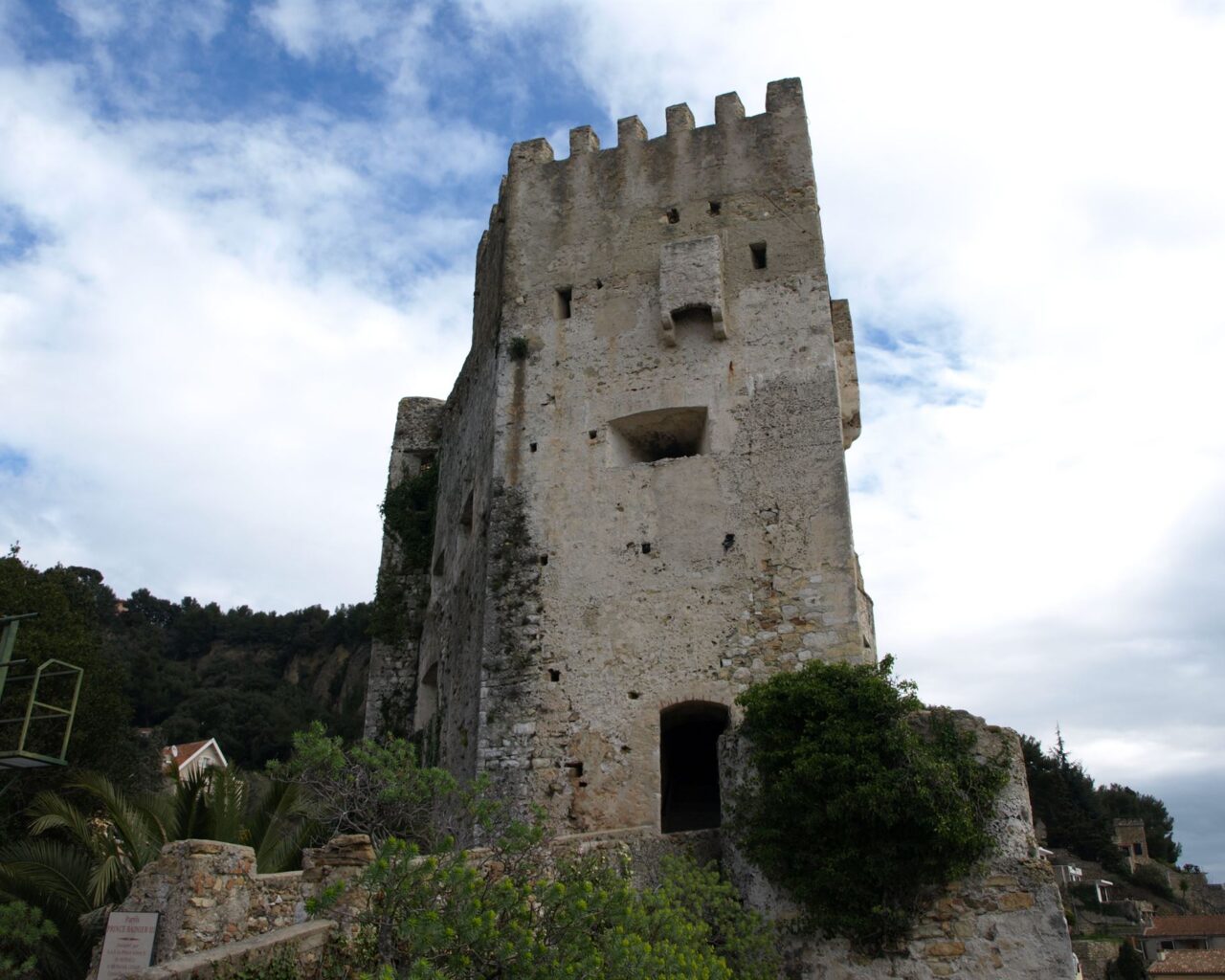 05 Le château de Roquebrune Cap Martin