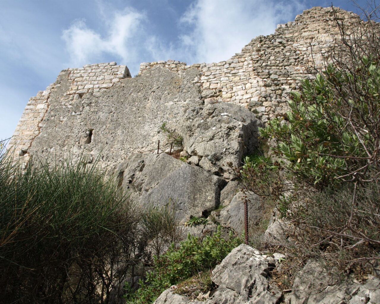 17 Les ruines du château