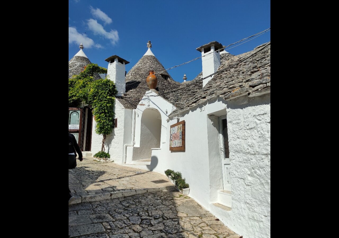 16 Promenade parmi les magnifiques trulli... que dire de plus