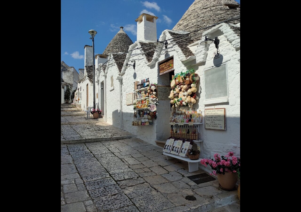 17 Promenade parmi les magnifiques trulli... que dire de plus