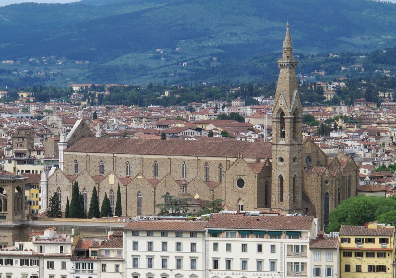 17 Vue sur la Basilique Santa Croce