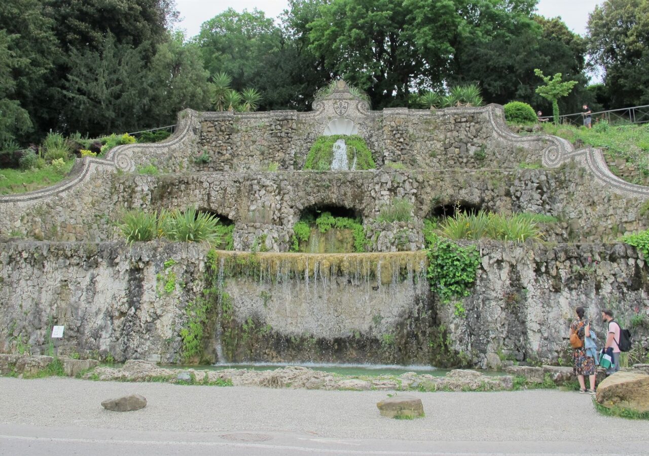 21 Les fontaines de la Rampe del Poggi