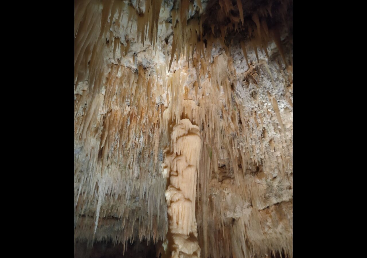 31 La grotte blanche