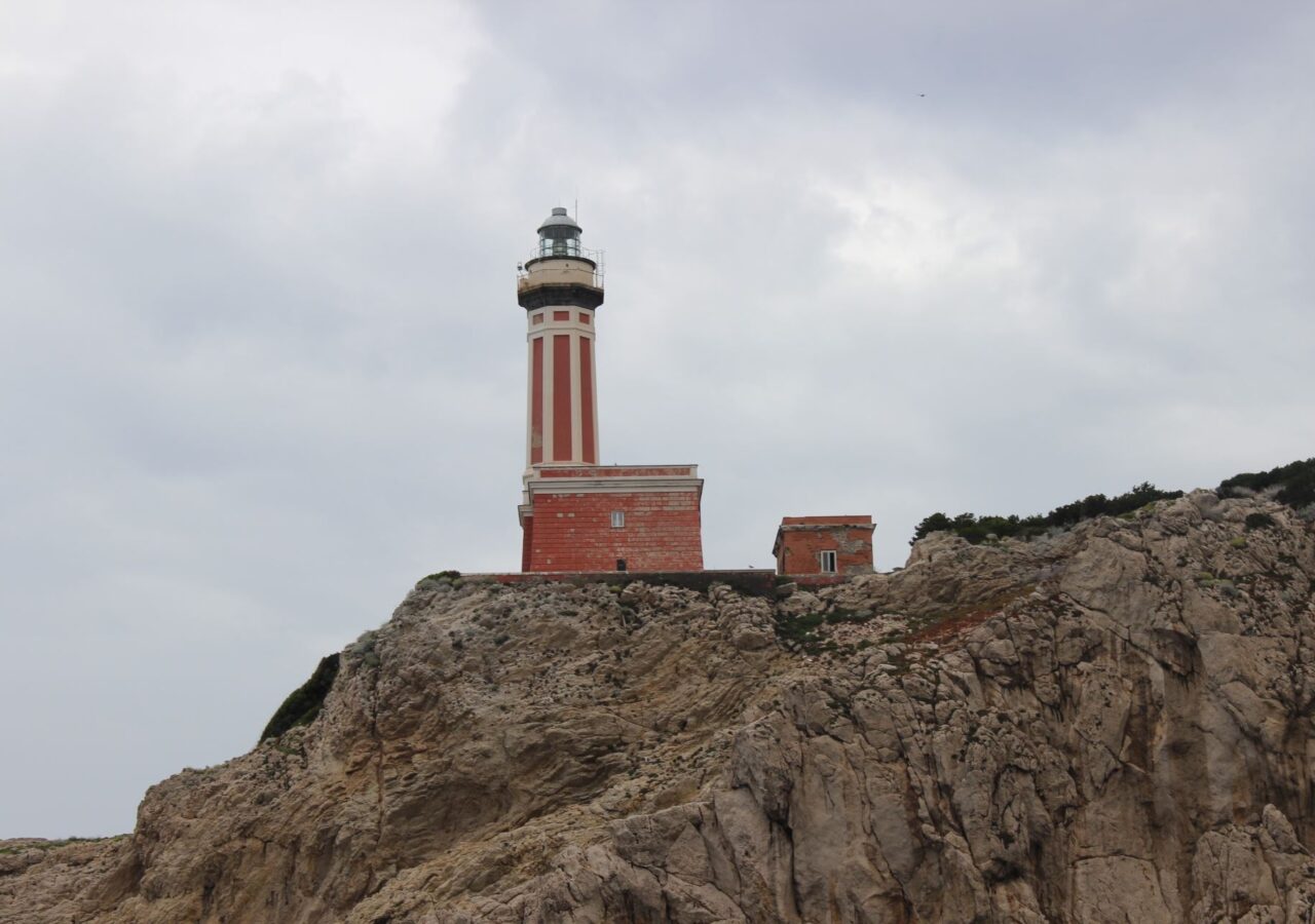 45 Le phare de Punta Carena